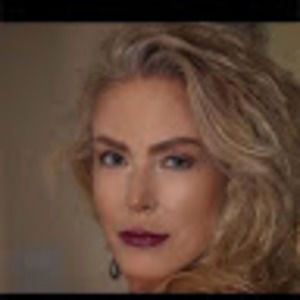 Meet your Posher, Cynthia